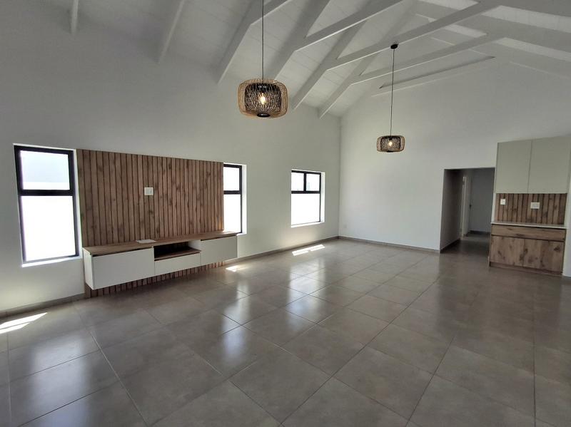 3 Bedroom Property for Sale in Britannia Bay Western Cape